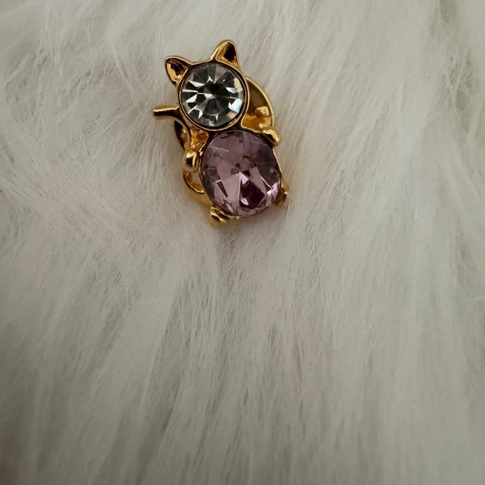 Avon Birth Stone Brooch